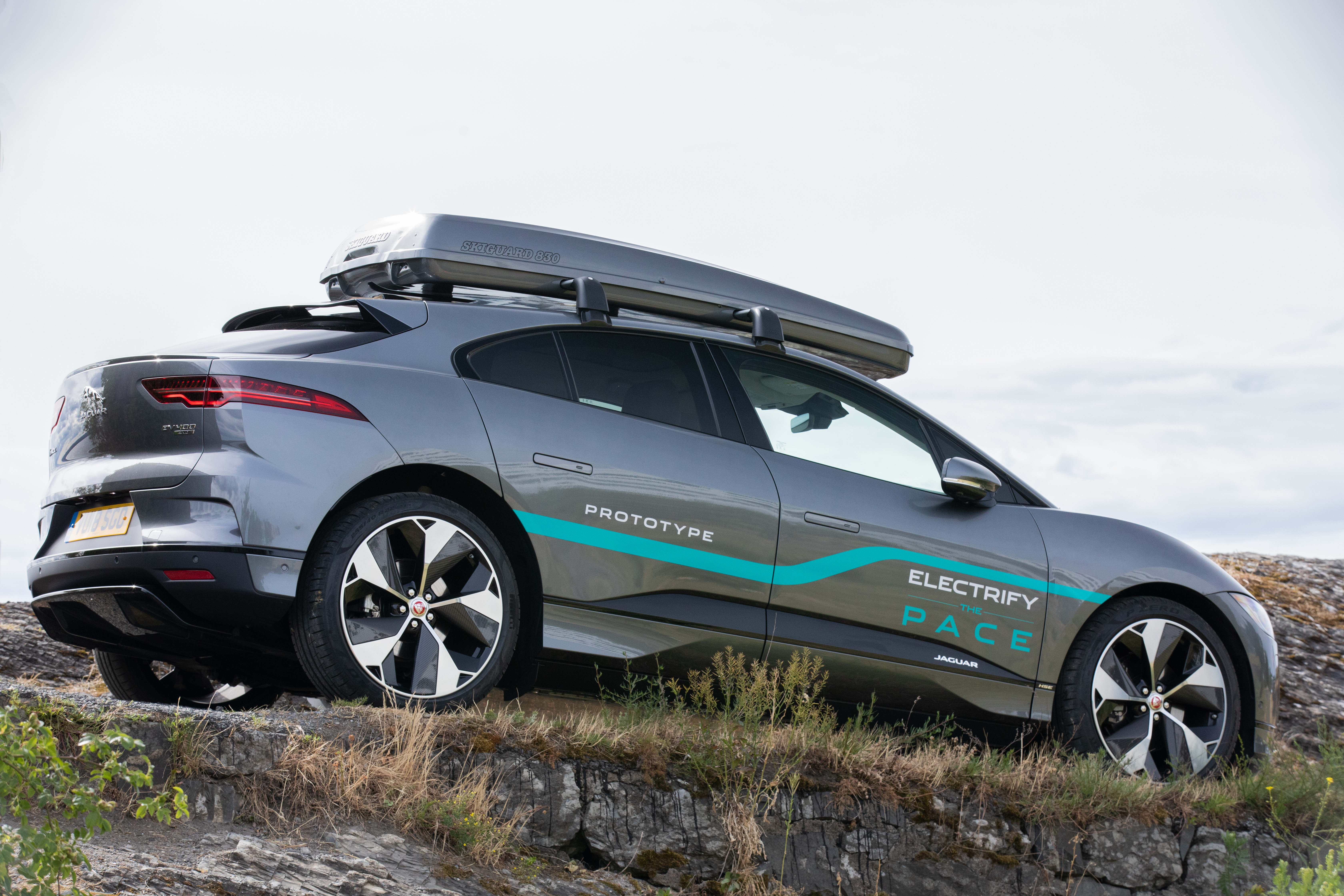 Jaguar I-PACE, med Skiguard 830T