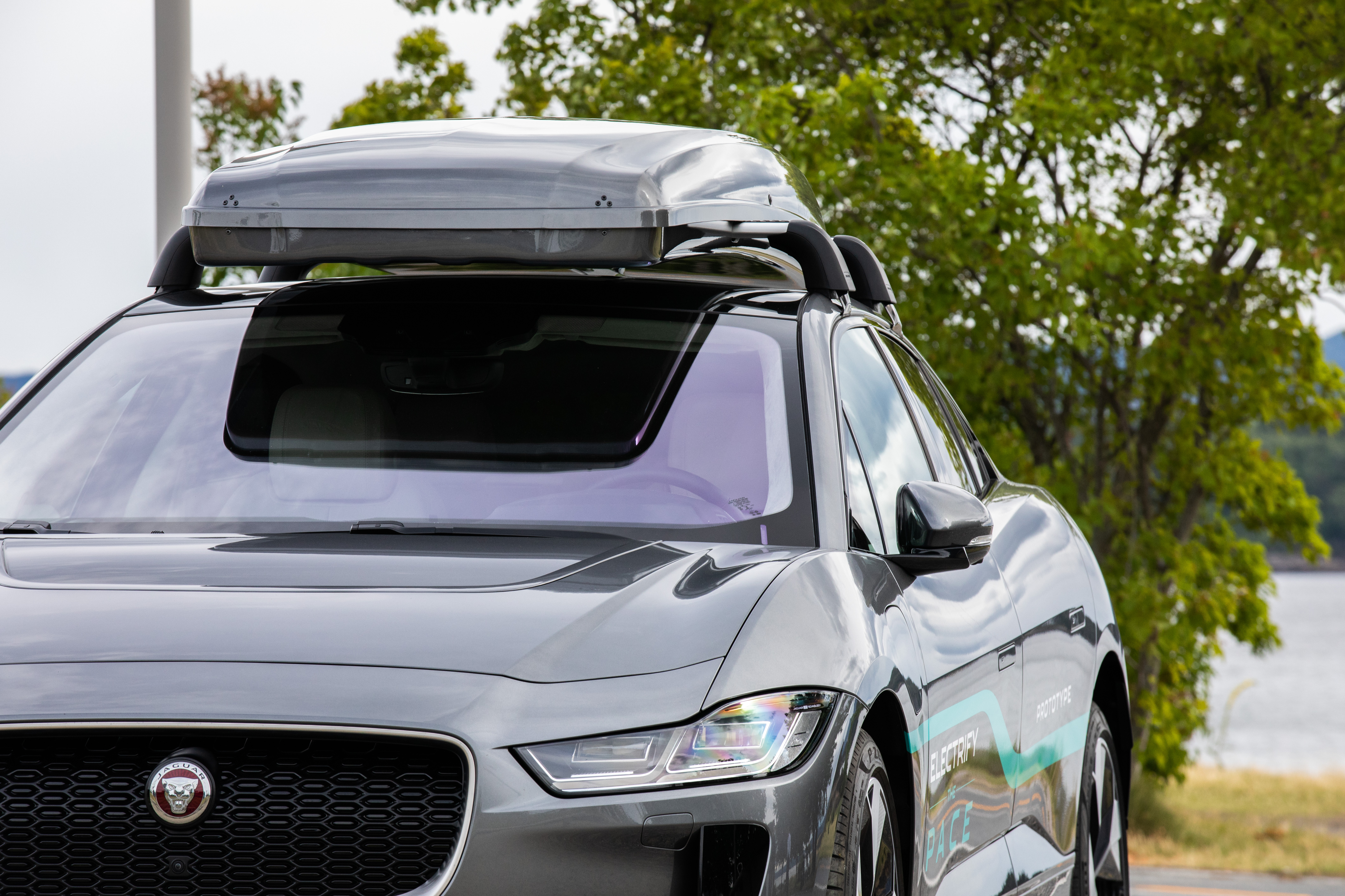 Jaguar I-PACE, med Skiguard 830T